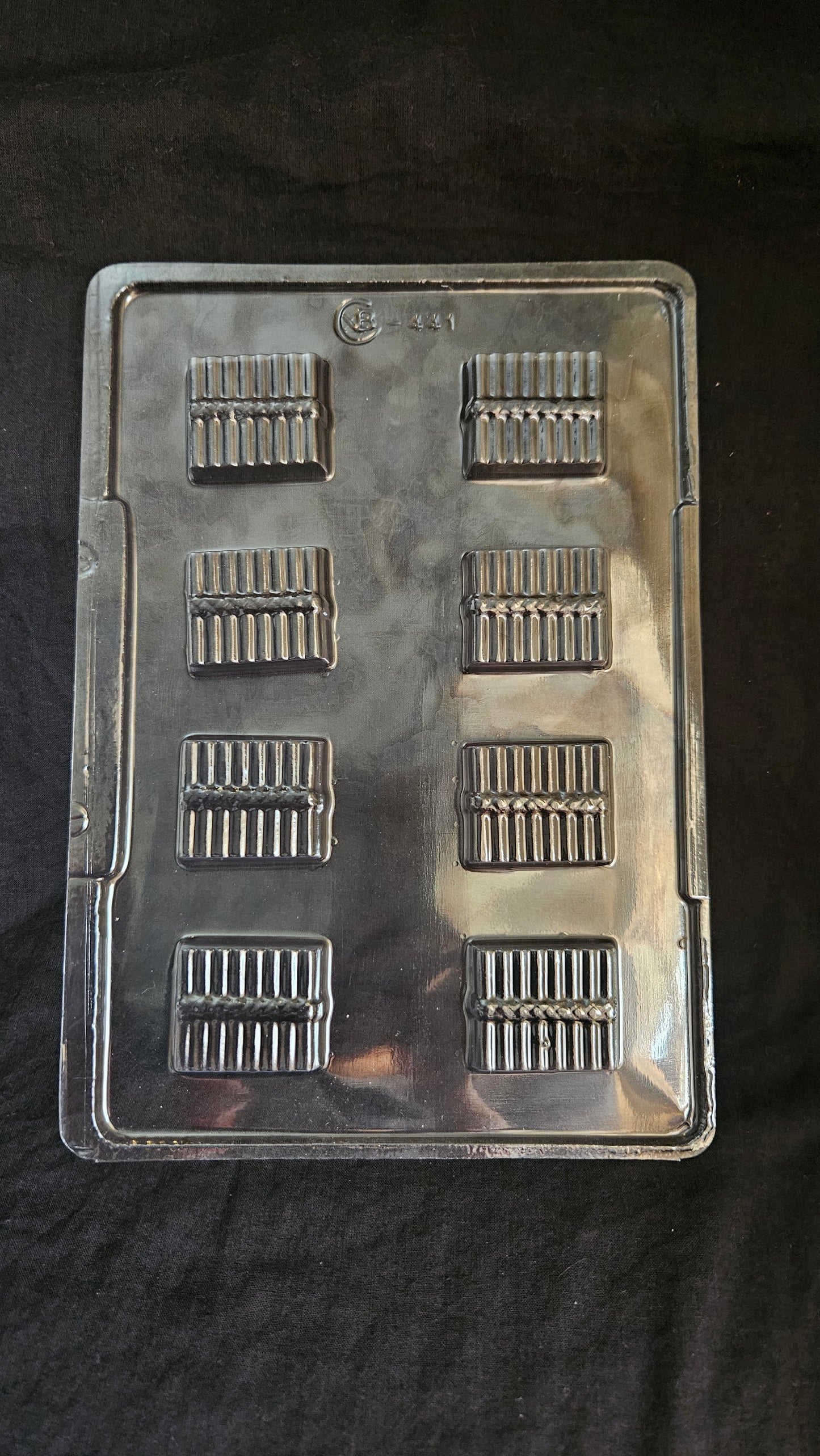 Diwali Cracker Ladi Design Chocolate Mould |Ladi Design Cracker Chocolate Mould - 441
