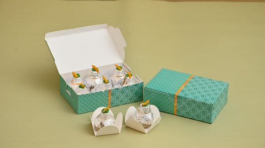 6 Cavity Multi Purpose Gift Hamper box (2 Mix designs) Pack of 10