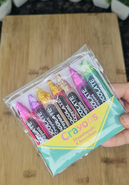 Small Crayon Packing Set of 12 (with 2 sticker Sheets) - With Stickers