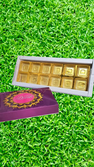 12 Cavity Happy Diwali Chocolate box (Mix Colour) (Pack of 10)