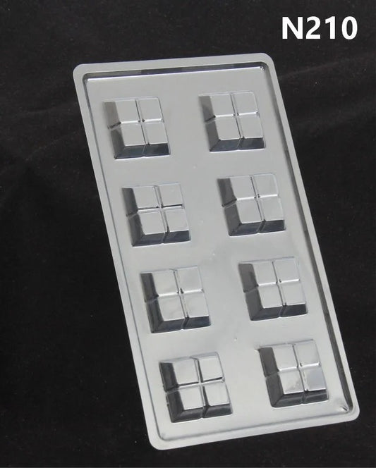 Designer Sqaure Chocolate Mould 210 | 18-20gm Kunafa Chocolate Mould