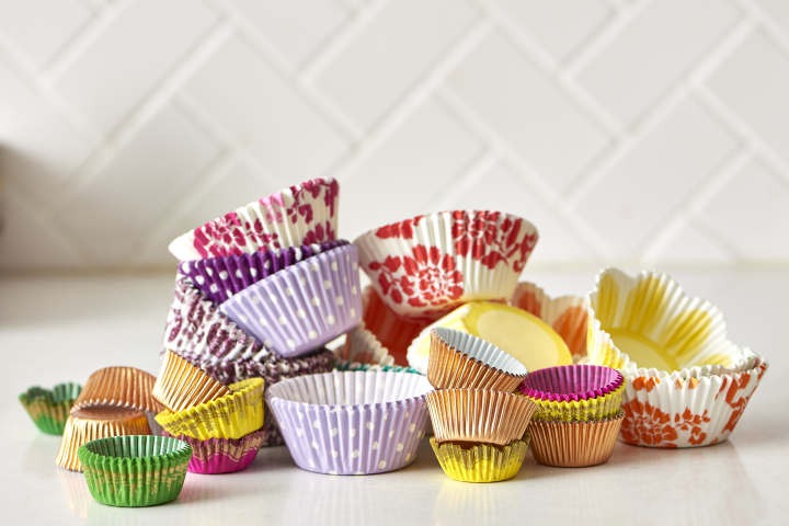 Printed Paper Cupcake Liners | Assorted Designs | Pack of (500 & 1000)