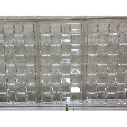 Square Grid Chocolate Mold – Classic Block Design for Premium Chocolates