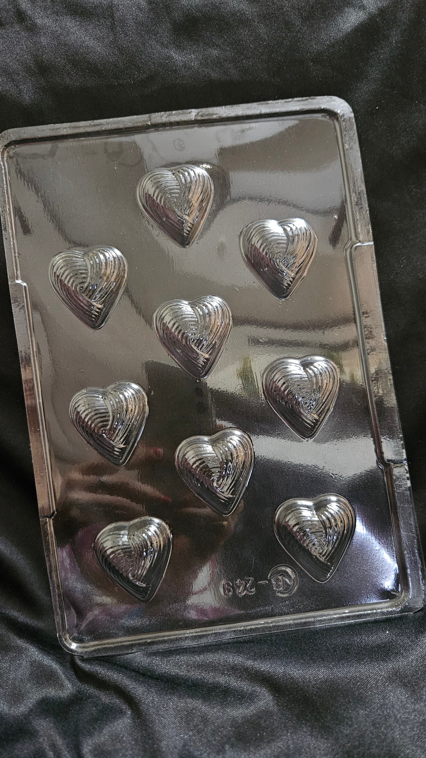 Cavity Size Heart shape Chocolate Mould -249