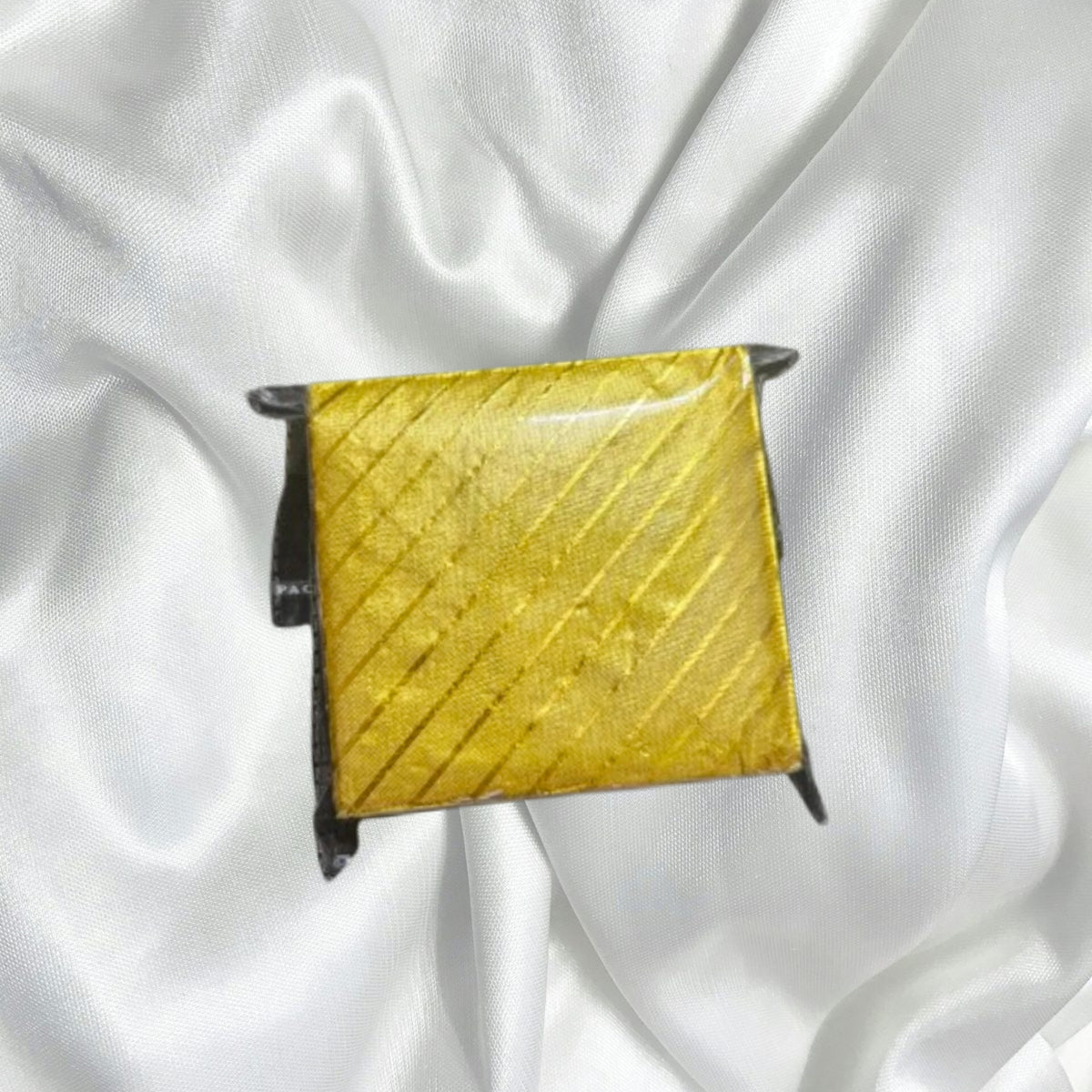 3.5*3*5 inch Embossed Wrapping paper for small chocolates (approx 250-280 pcs)